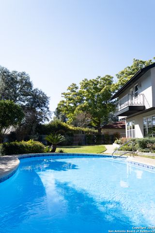 6230 Hickory Hollow, Windcrest, TX 78239