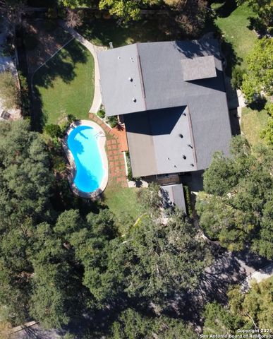 6230 Hickory Hollow, Windcrest, TX 78239