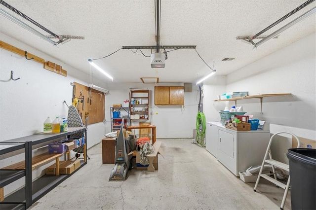 7845 Freeman Avenue, Kansas City, KS 66112