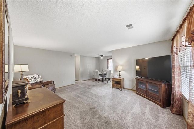 7845 Freeman Avenue, Kansas City, KS 66112