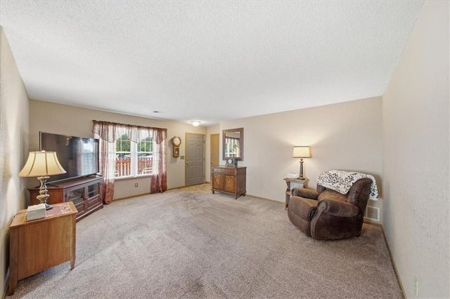 7845 Freeman Avenue, Kansas City, KS 66112