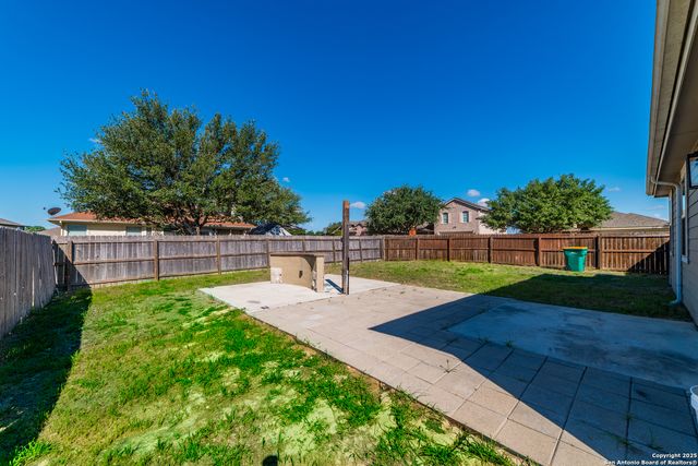 7735 BRISBANE BEND, Converse, TX 78109