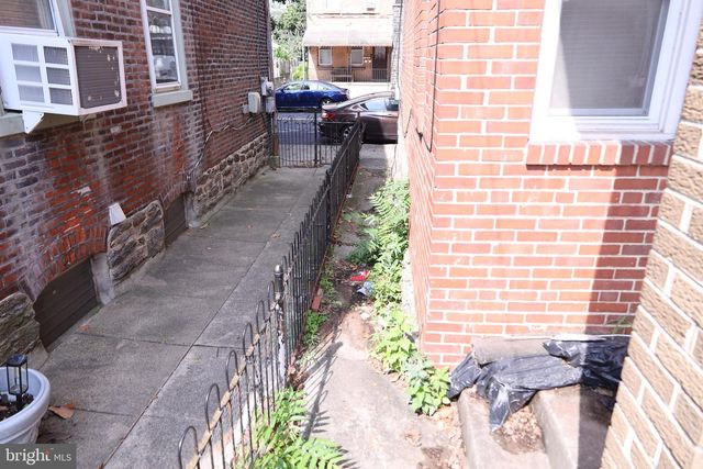 5511 N 2ND ST, Philadelphia, PA 19120