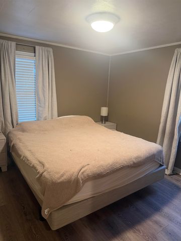 54208 Ironwood Road, South Bend, IN 46635