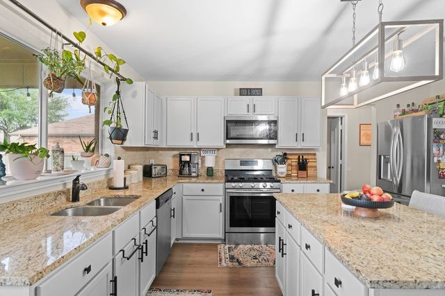 300 Aspenwood Trail, Forney, TX 75126
