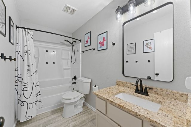 300 Aspenwood Trail, Forney, TX 75126