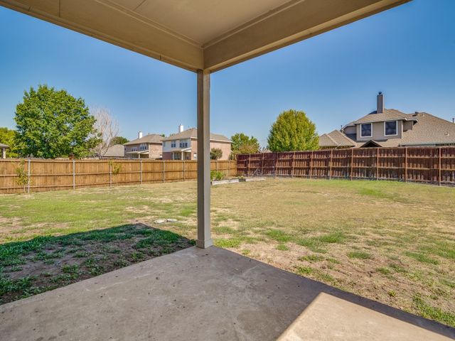 300 Aspenwood Trail, Forney, TX 75126
