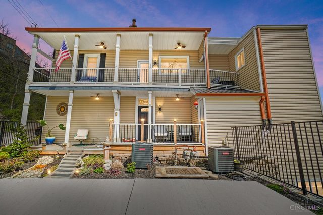 1221 Martin Drive, Cincinnati, OH 45202