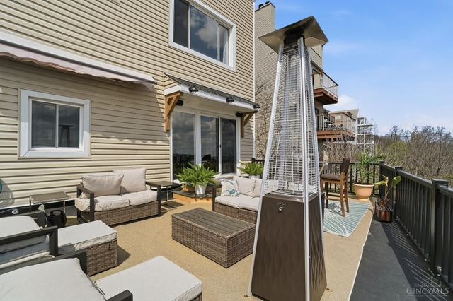 1221 Martin Drive, Cincinnati, OH 45202