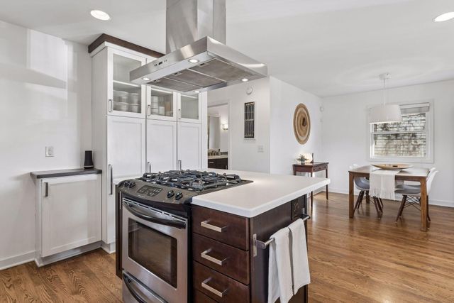 459 Madison Street NE, Minneapolis, MN 55413