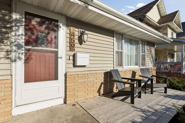 459 Madison Street NE, Minneapolis, MN 55413