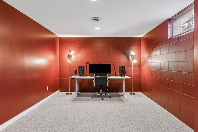 459 Madison Street NE, Minneapolis, MN 55413