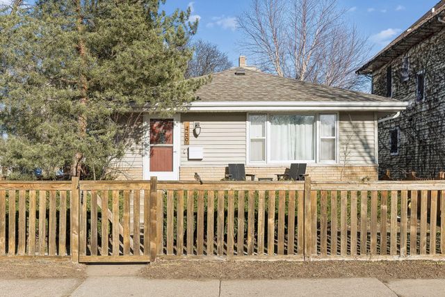459 Madison Street NE, Minneapolis, MN 55413