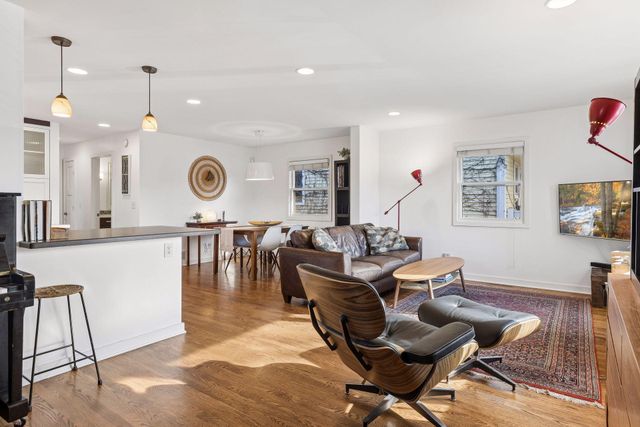 459 Madison Street NE, Minneapolis, MN 55413