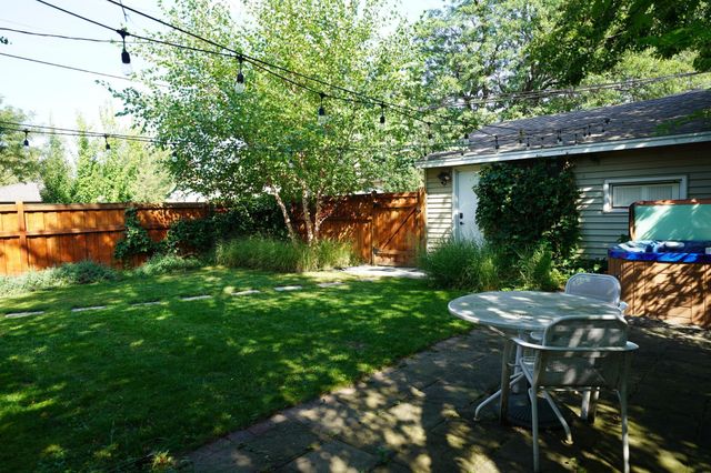 459 Madison Street NE, Minneapolis, MN 55413