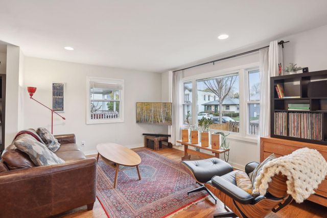 459 Madison Street NE, Minneapolis, MN 55413