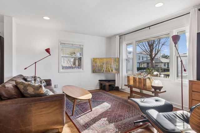 459 Madison Street NE, Minneapolis, MN 55413