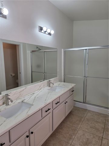 9580 Tyler Rose Street, Las Vegas, NV 89178