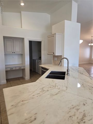 9580 Tyler Rose Street, Las Vegas, NV 89178