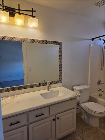 9580 Tyler Rose Street, Las Vegas, NV 89178