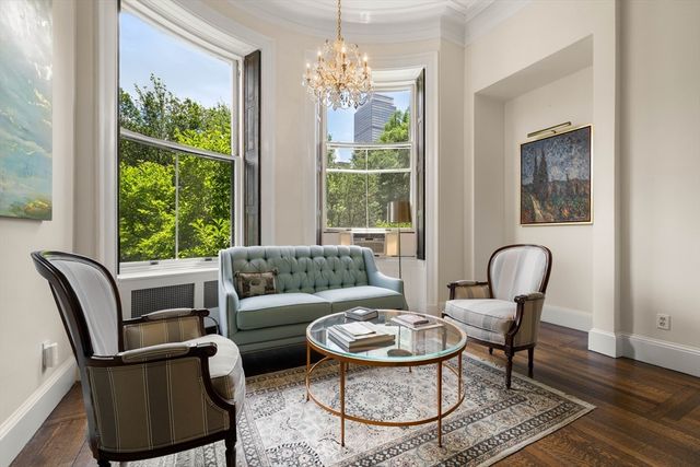 207 Commonwealth Ave 3, Boston, MA 02116
