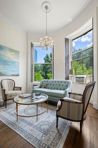 207 Commonwealth Ave 3, Boston, MA 02116