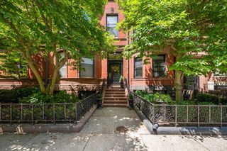 207 Commonwealth Ave 3, Boston, MA 02116