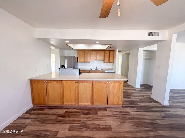 10215 N 36TH Avenue, Phoenix, AZ 85051