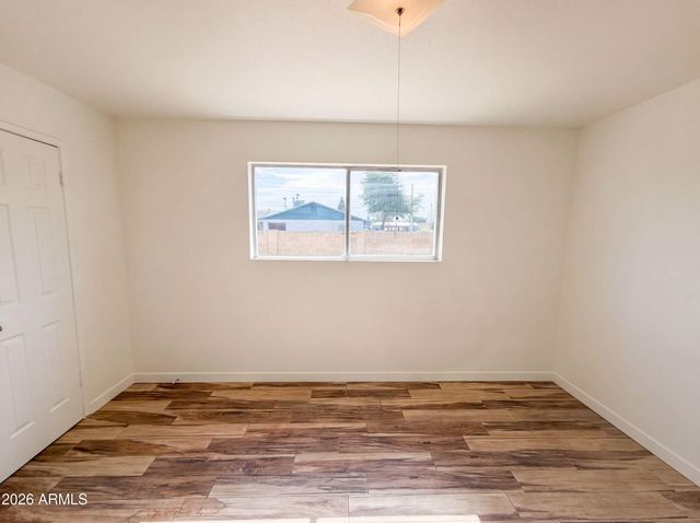 10215 N 36TH Avenue, Phoenix, AZ 85051