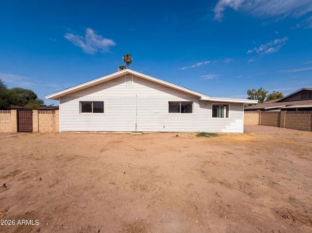 10215 N 36TH Avenue, Phoenix, AZ 85051