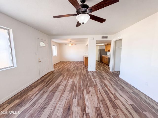 10215 N 36TH Avenue, Phoenix, AZ 85051