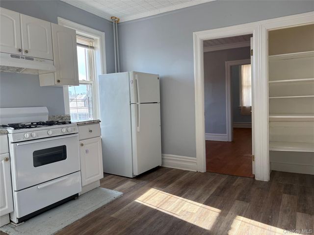 49 Fifth Street 8, New Rochelle, NY 10801