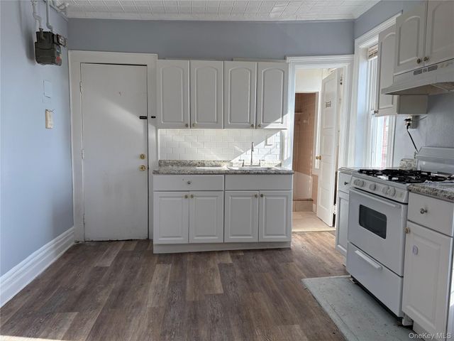 49 Fifth Street 8, New Rochelle, NY 10801