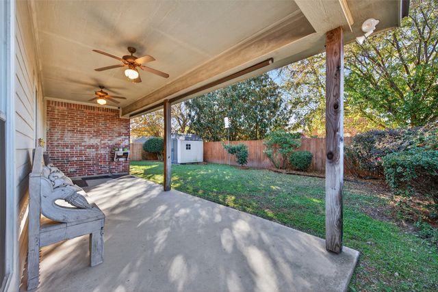 9040 Hayden Drive, Shreveport, LA 71106