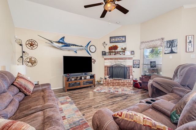 504 Timberside, Terrell, TX 75161