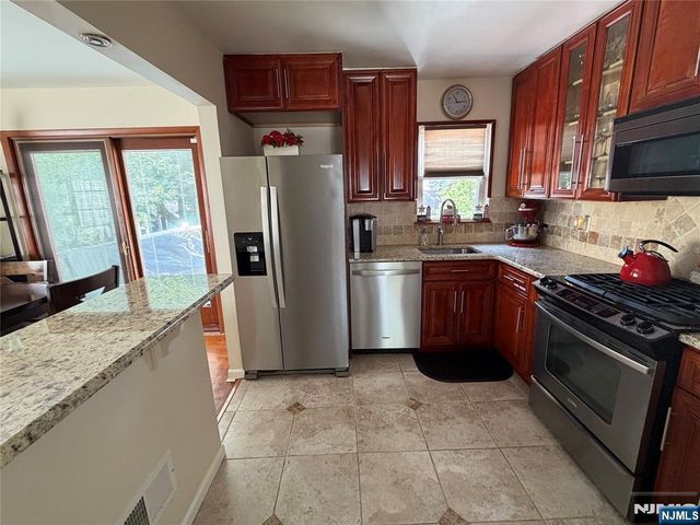 26 Hunter Avenue, Maywood, NJ 07607