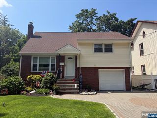 26 Hunter Avenue, Maywood, NJ 07607