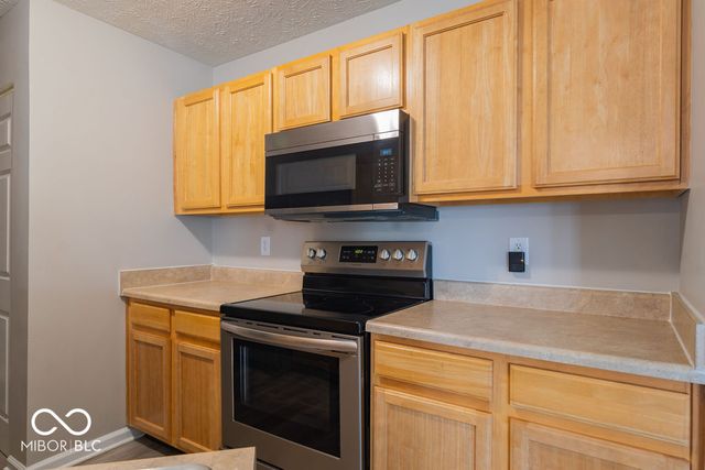 1160 Thistlewood Way, Plainfield, IN 46168