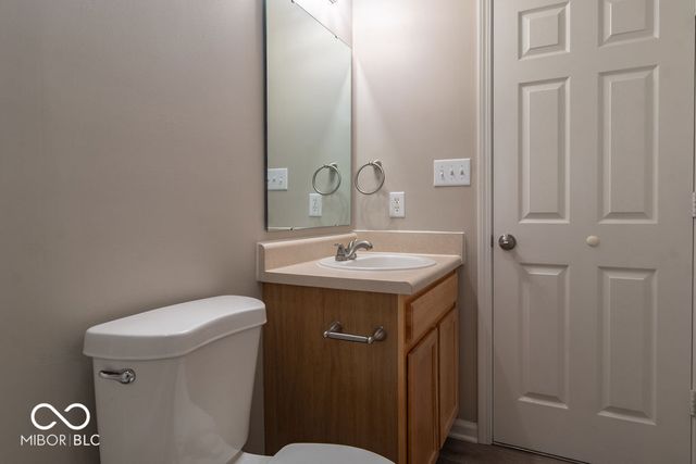 1160 Thistlewood Way, Plainfield, IN 46168