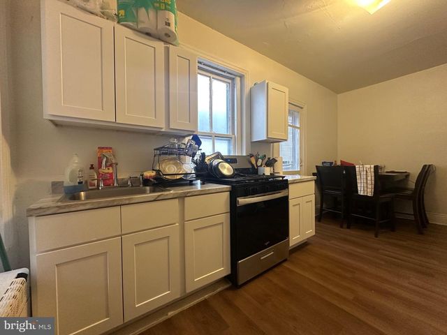 611 W KING ST, York, PA 17403