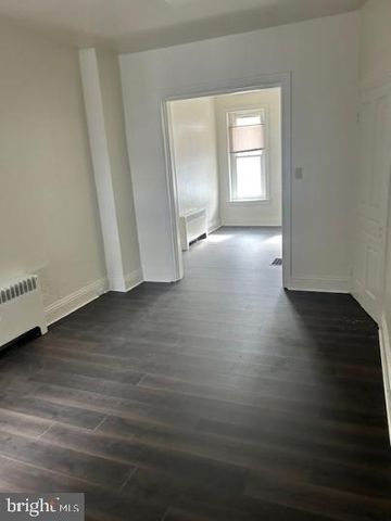 611 W KING ST, York, PA 17403