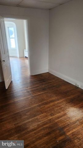 611 W KING ST, York, PA 17403