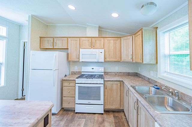 33 Turner Hill Road, Berlin, VT 05602
