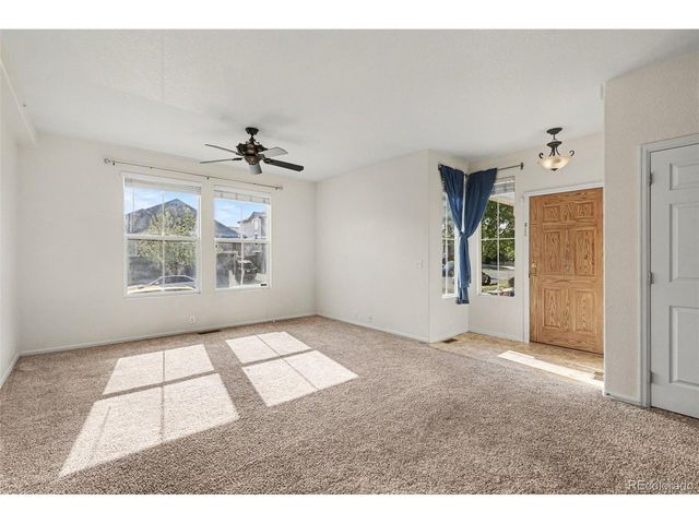 9758 Laredo St 9E, Commerce City, CO 80022