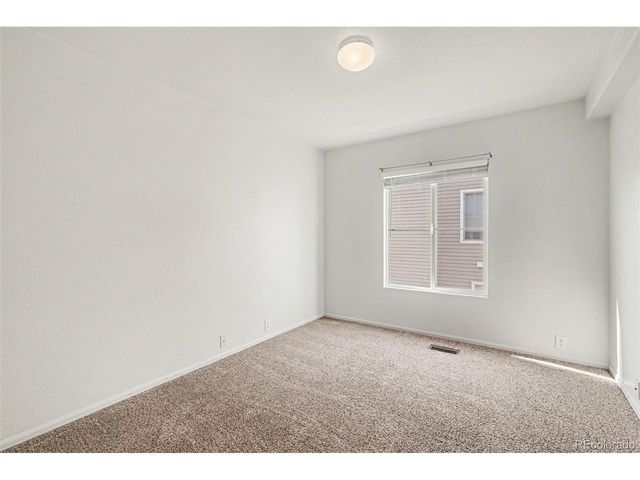 9758 Laredo St 9E, Commerce City, CO 80022
