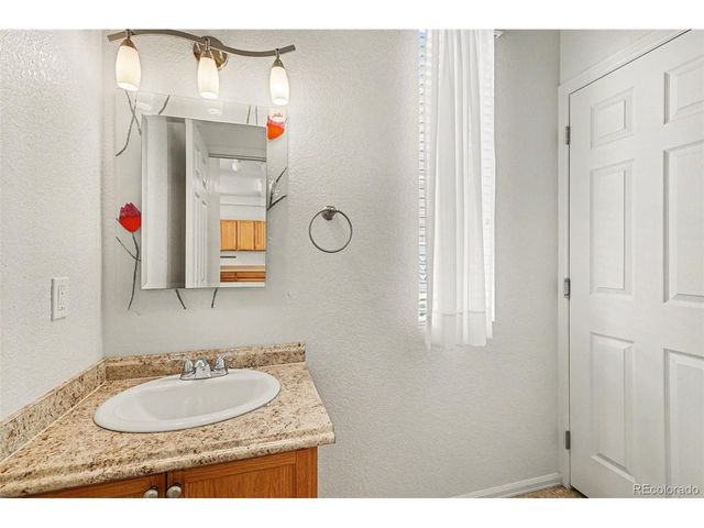 9758 Laredo St 9E, Commerce City, CO 80022