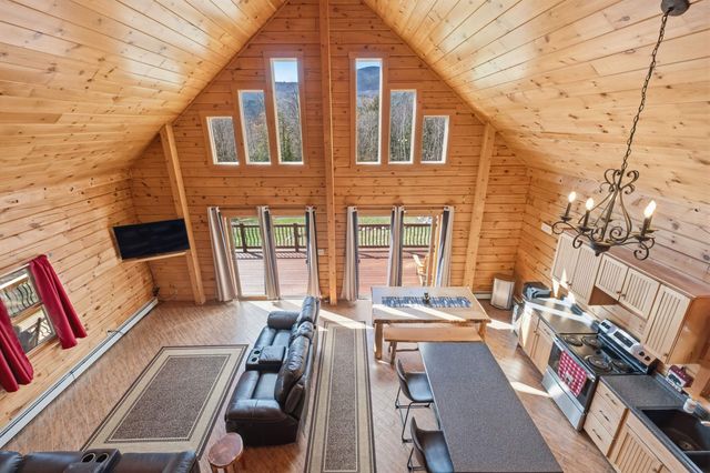 31 Ryder Road, Campton, NH 03223