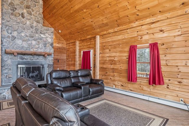 31 Ryder Road, Campton, NH 03223
