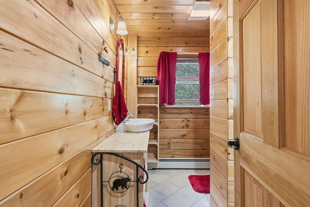 31 Ryder Road, Campton, NH 03223