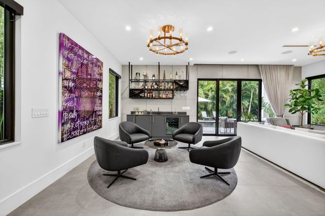 1644 NE 4th Court, Fort Lauderdale, FL 33301
